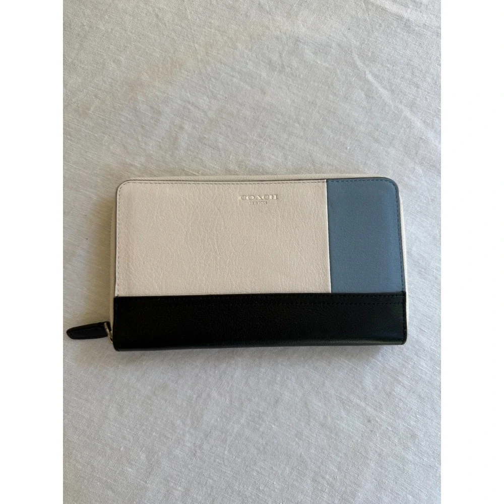 Coach Womens Continental Colorblock Leather Zip Around Wallet Navy Black White